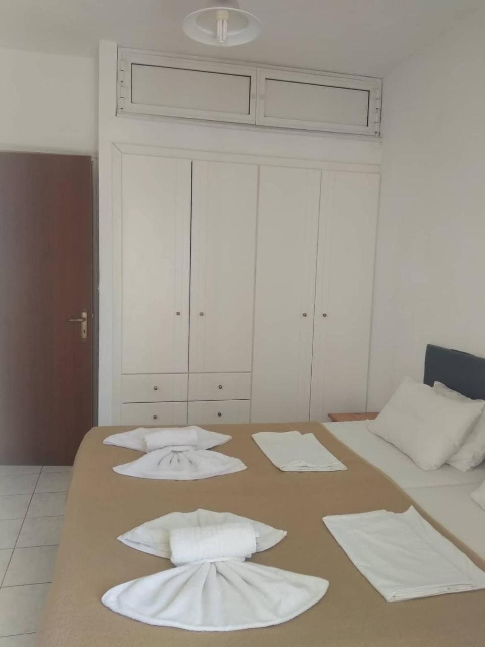 Hiona Seaside Apartment Elounda  Ngoại thất bức ảnh